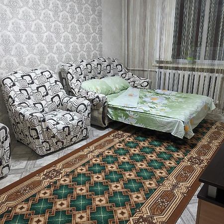 Квартира В Районе Жд Вокзала Shchuchinsk Exterior foto