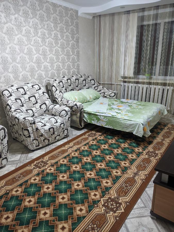 Квартира В Районе Жд Вокзала Shchuchinsk Exterior foto